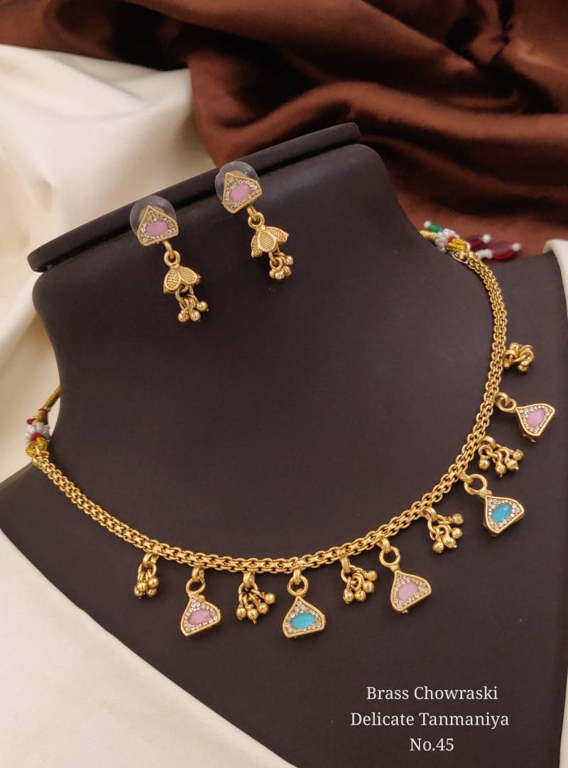Brass Chowraski Delicate Tanmaniya 1