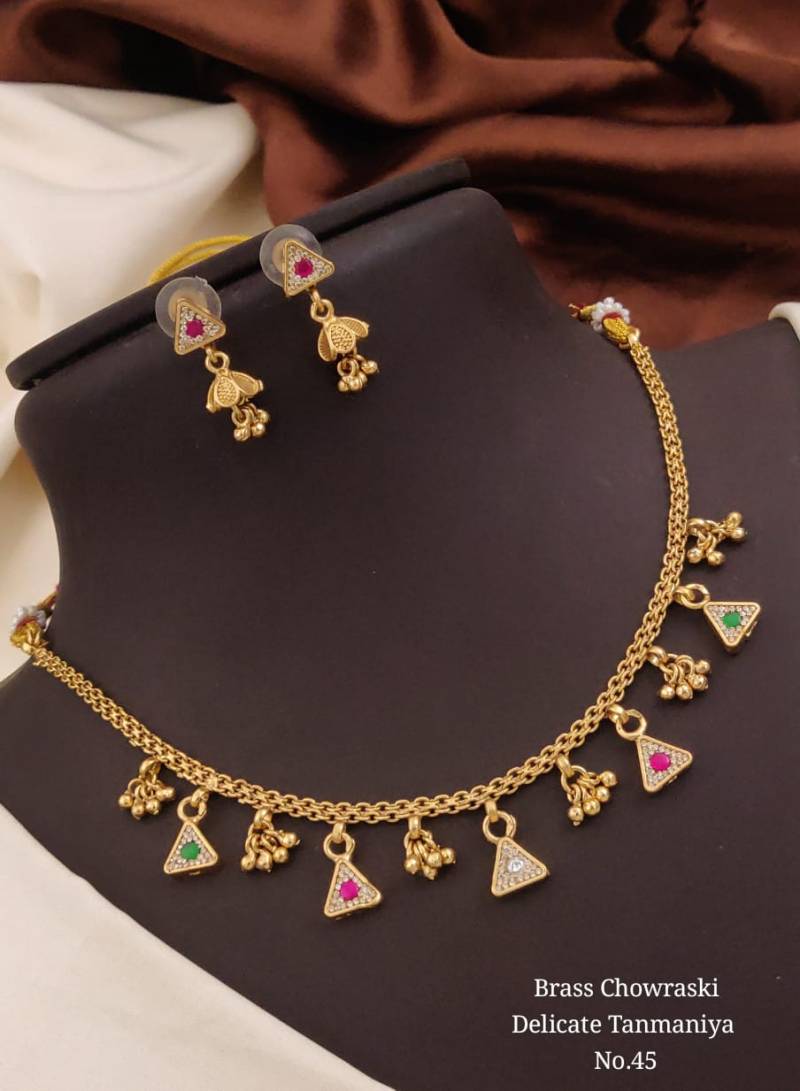 Brass Chowraski Delicate Tanmaniya 1