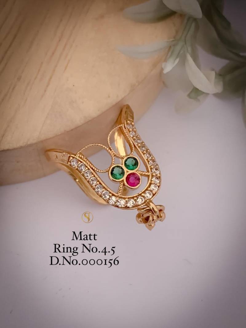 Ad Diamond Matt Golden Ring 3 (26 Pcs)