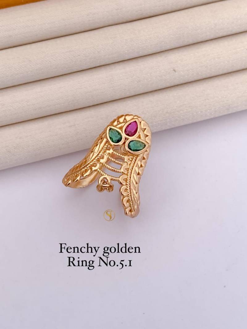 Ad Diamond Matt Golden Ring 3 (26 Pcs)