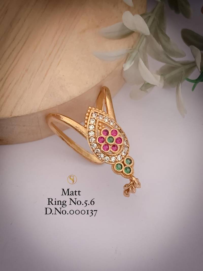 Ad Diamond Matt Golden Ring 3 (26 Pcs)