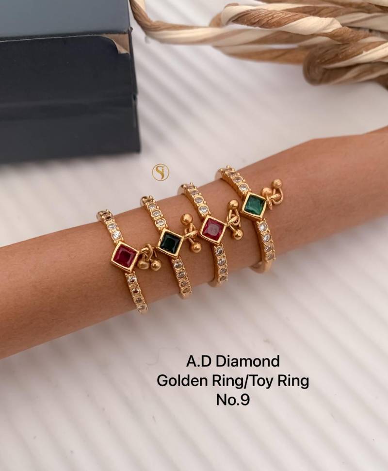 Ad Diamond Matt Golden Ring 4 (13 Pcs)