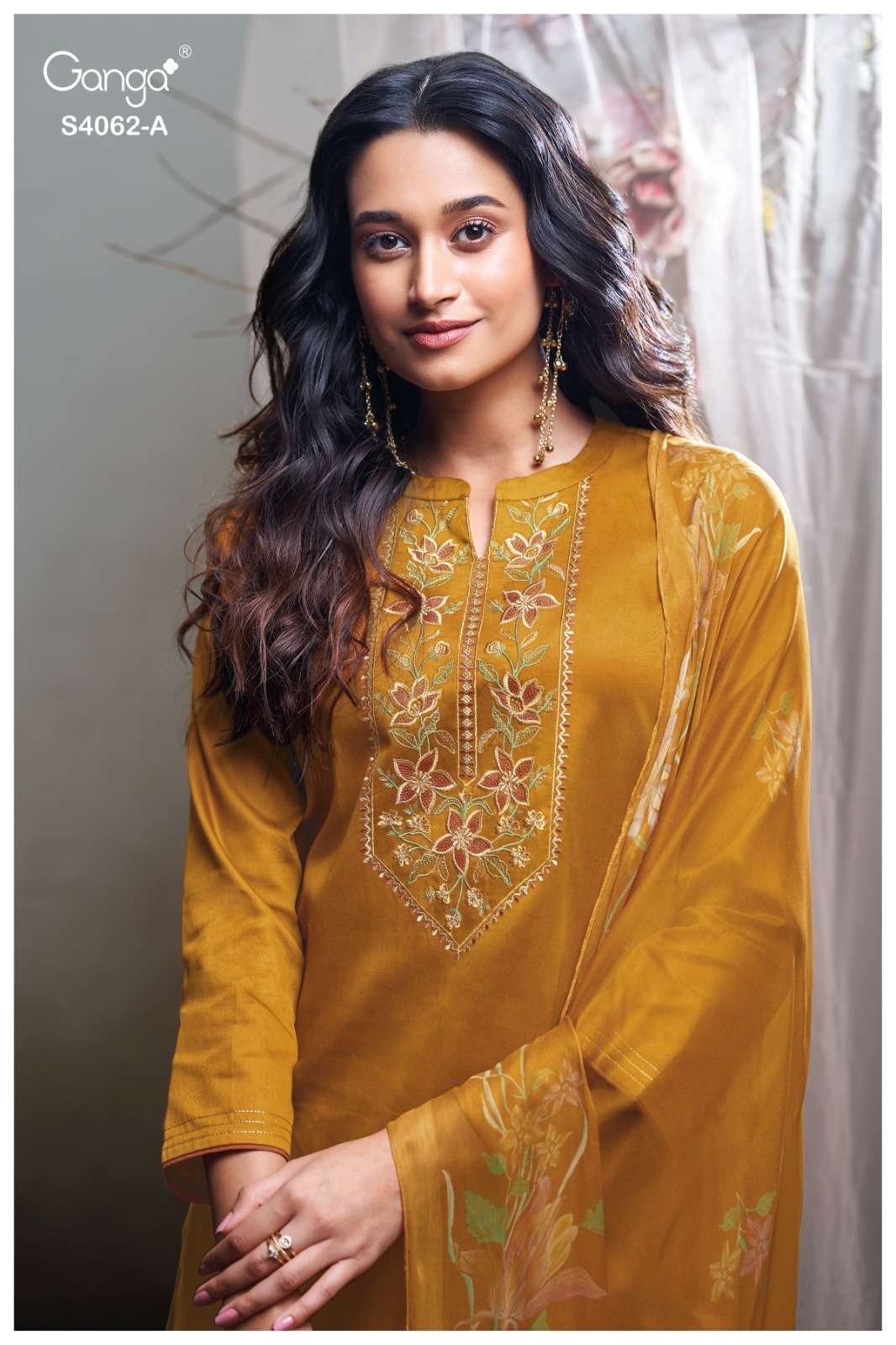 Ganga Fashion Izyra 4062