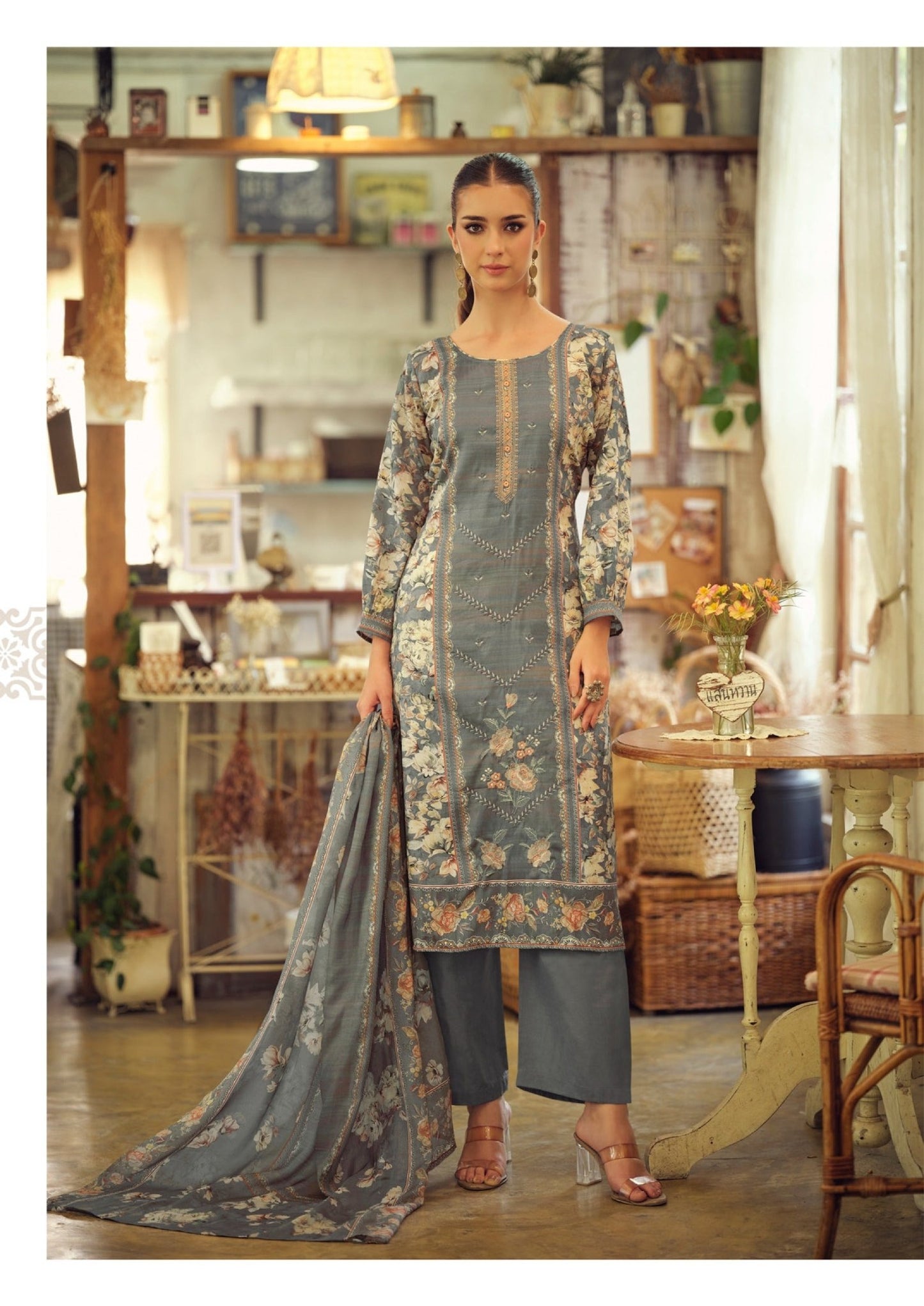 Hermitage Takth - Amrah Wholesale