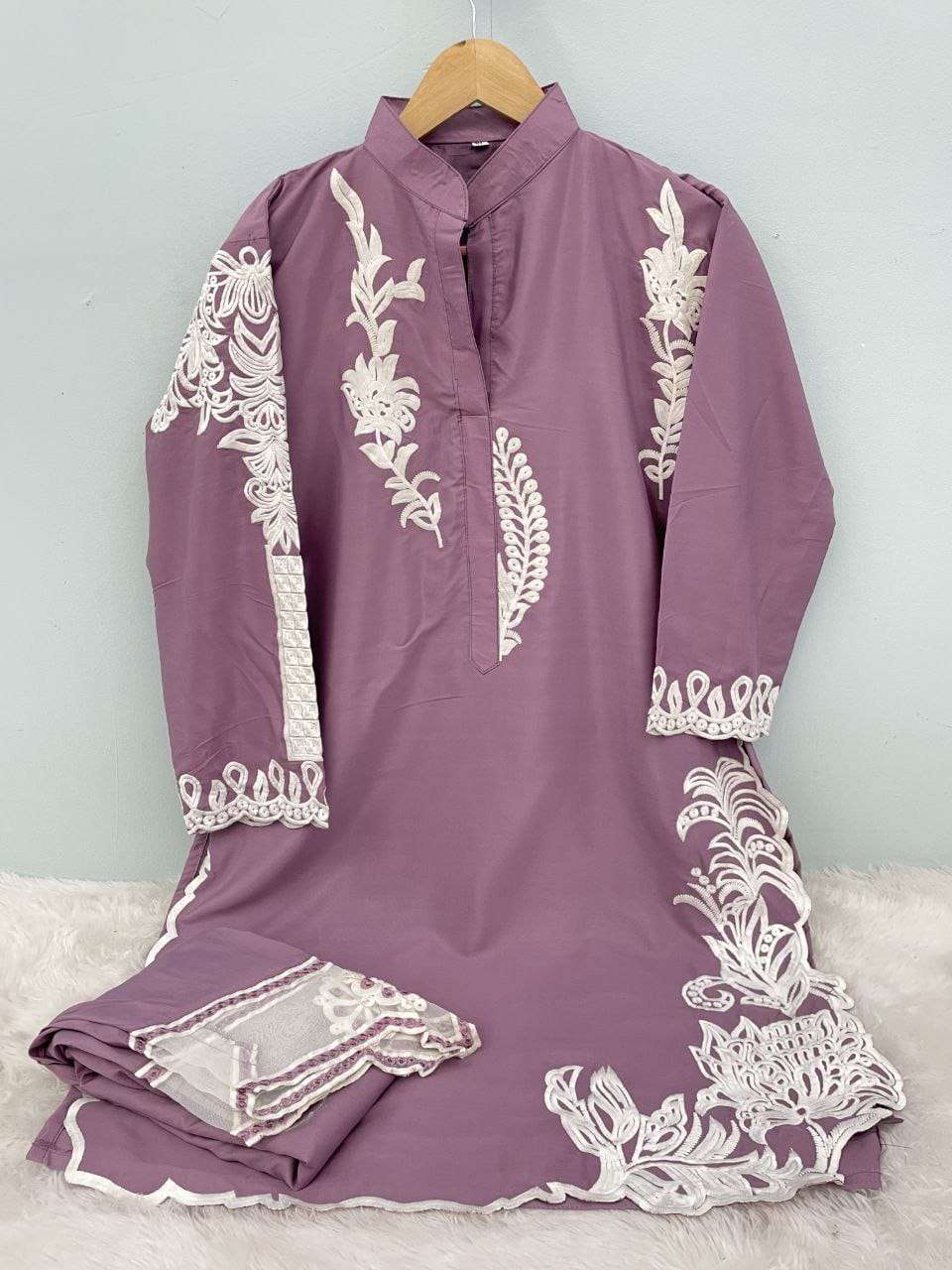 Maryam’s - 187 - Amrah Wholesale