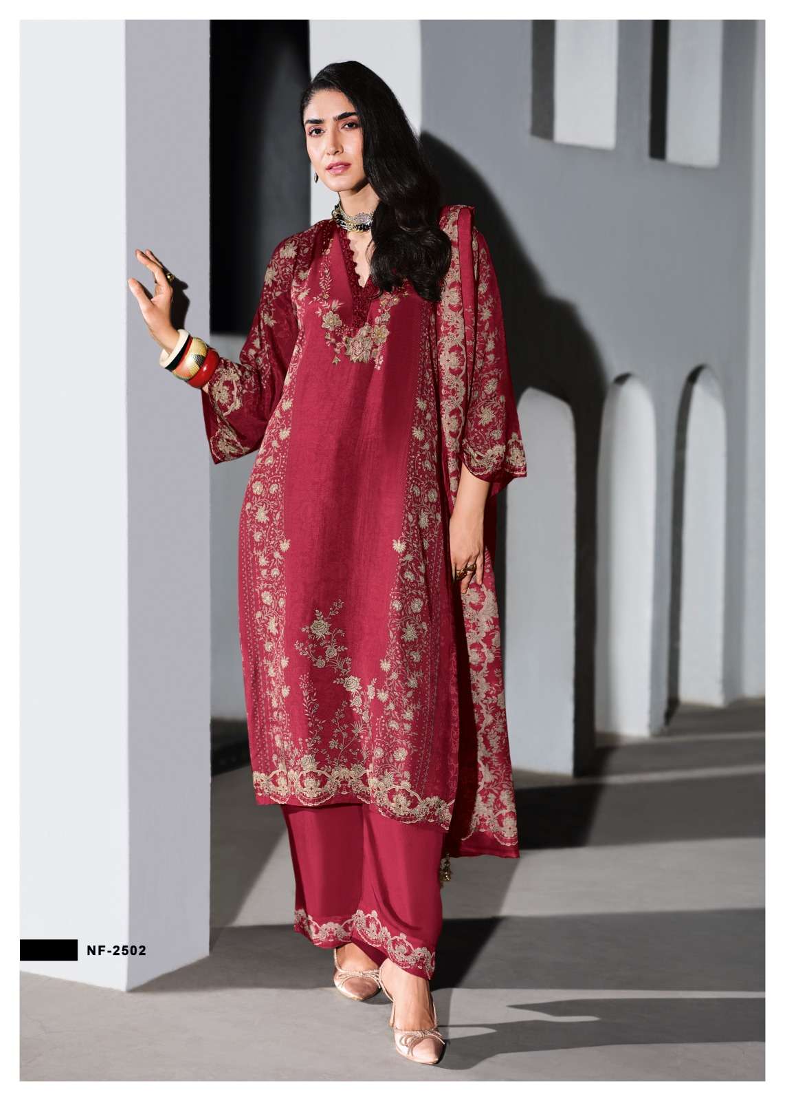 Sanaz Niloufer Viscose Muslin Dress Material - Amrah Wholesale