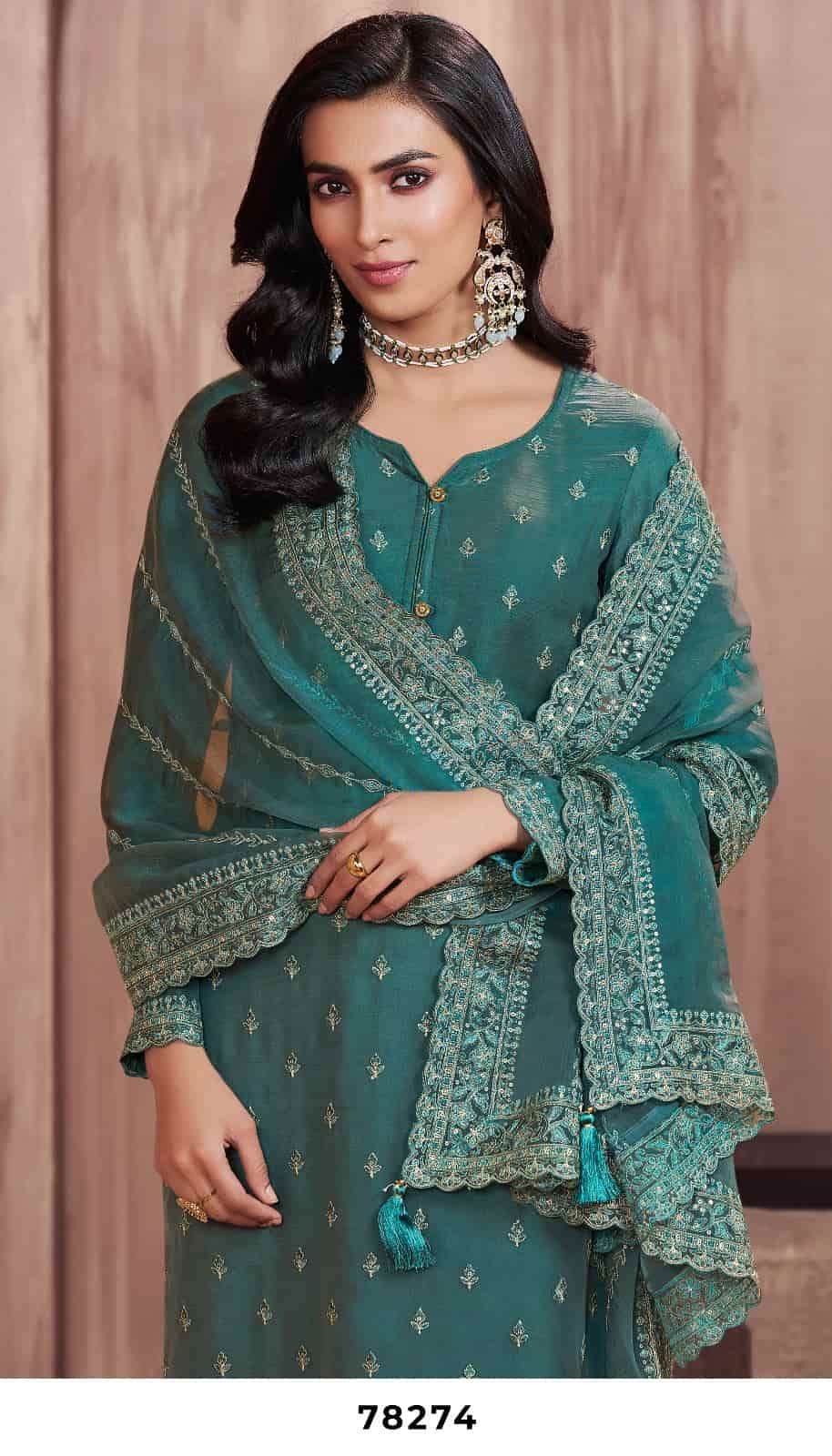 Vinay Fashion Soneri