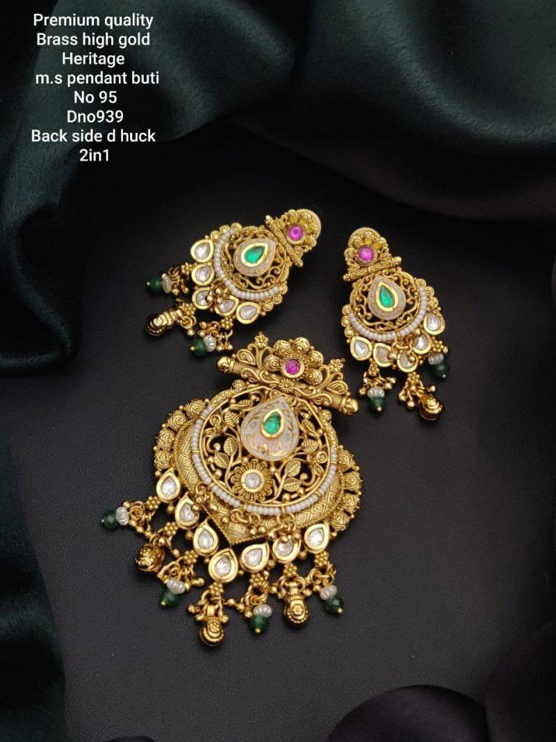Premium Quality Brass High Gold Heritage Pendal Butti 2