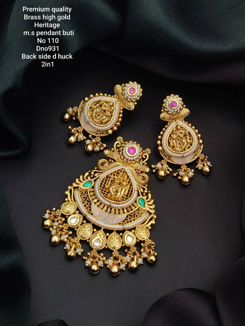 Premium Quality Brass High Gold Heritage Pendal Butti 3