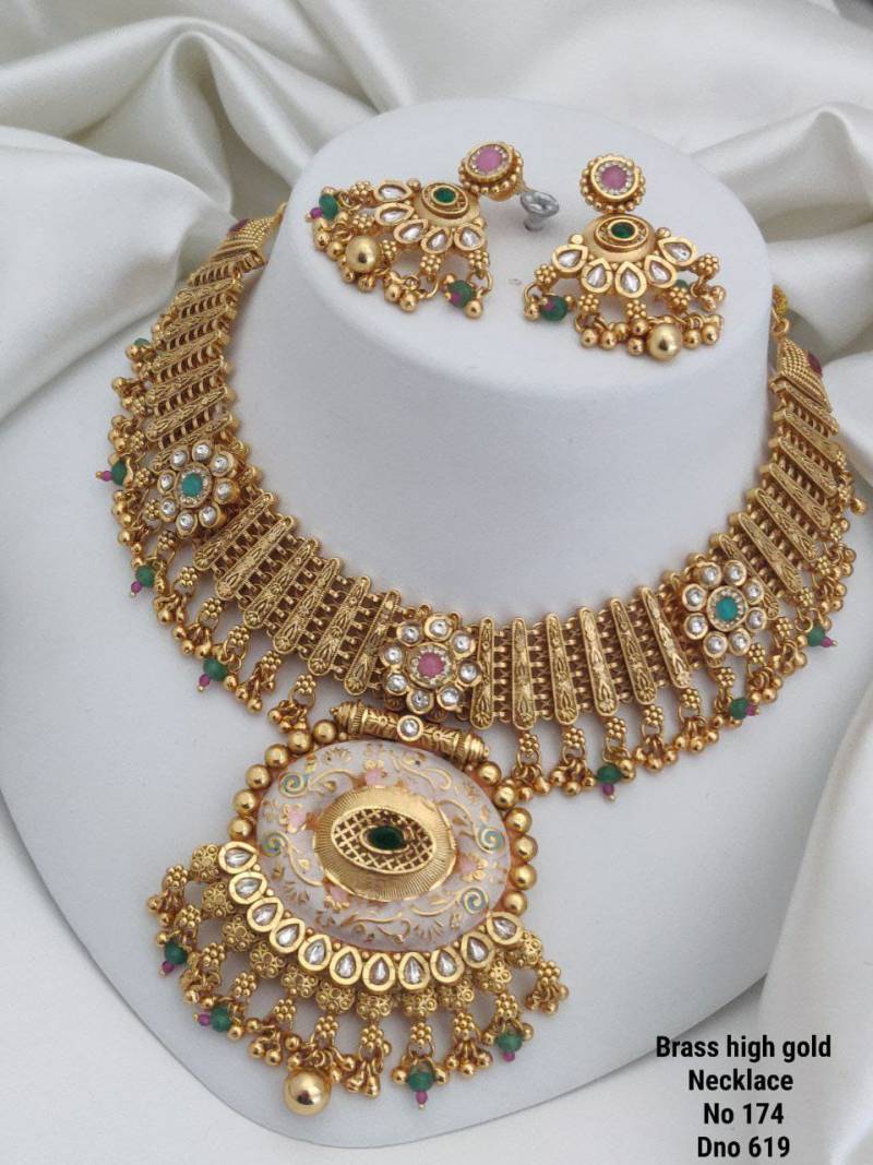 Brass Rajwadi Gold Necklace 4