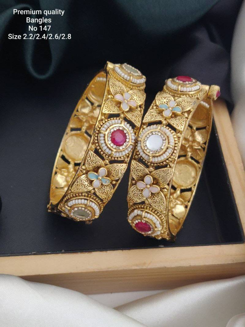 Premium Quality Bangles 1