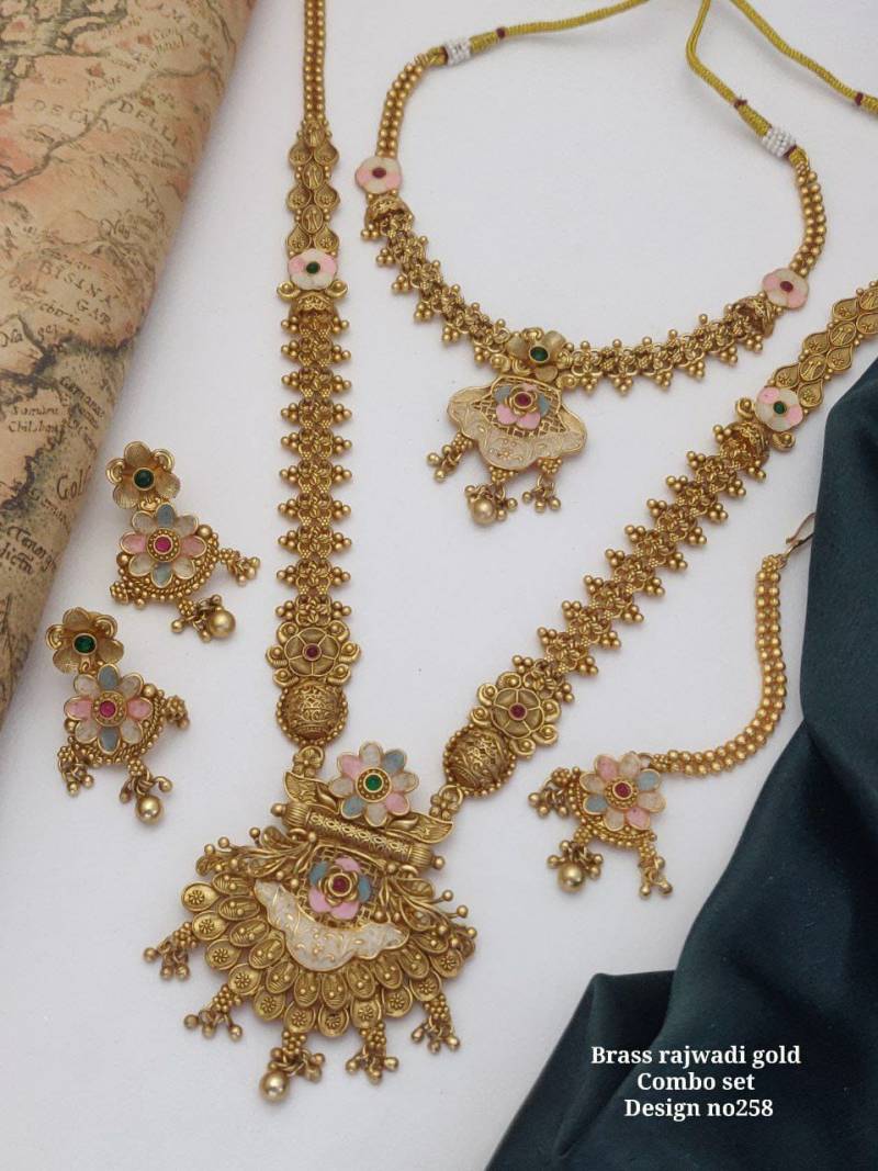 Brass Rajwadi Gold Combo Set 6