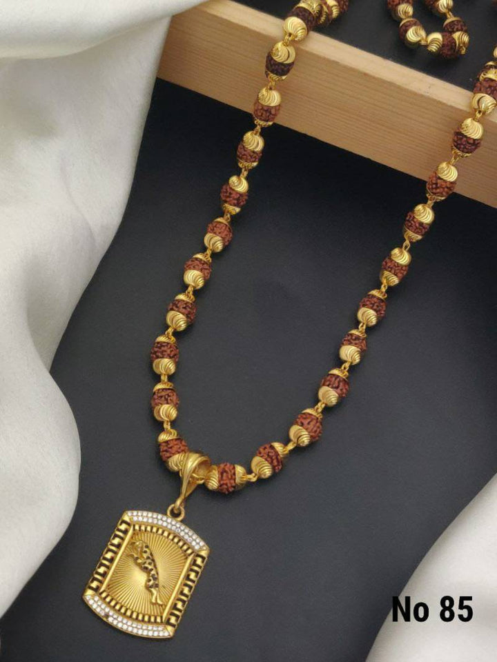 Mens Chain 4