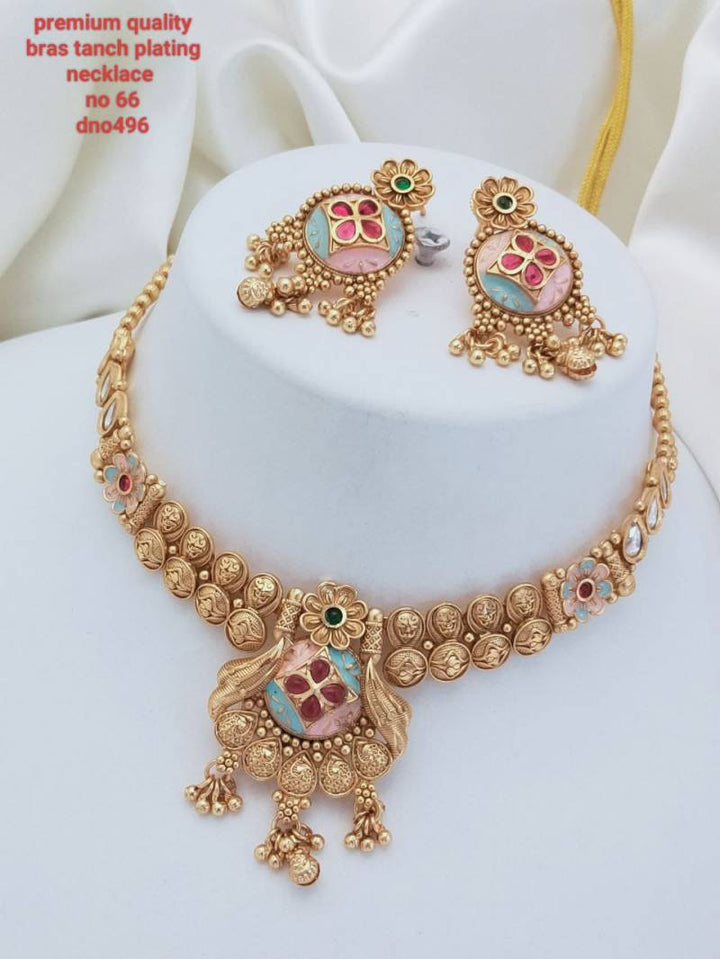 Brass High Gold Tanch Pleating Necklace 2