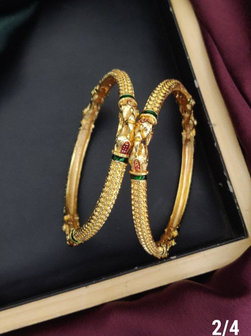 Fancy Golden Bangles Set 5