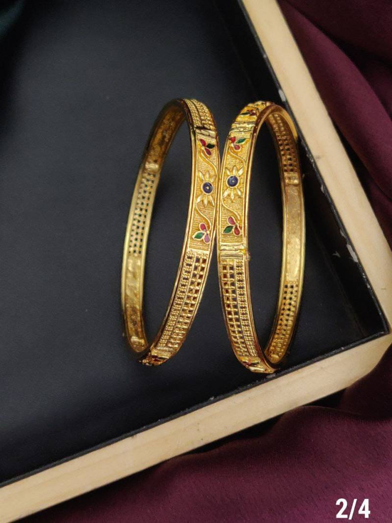 Fancy Golden Bangles Set 5