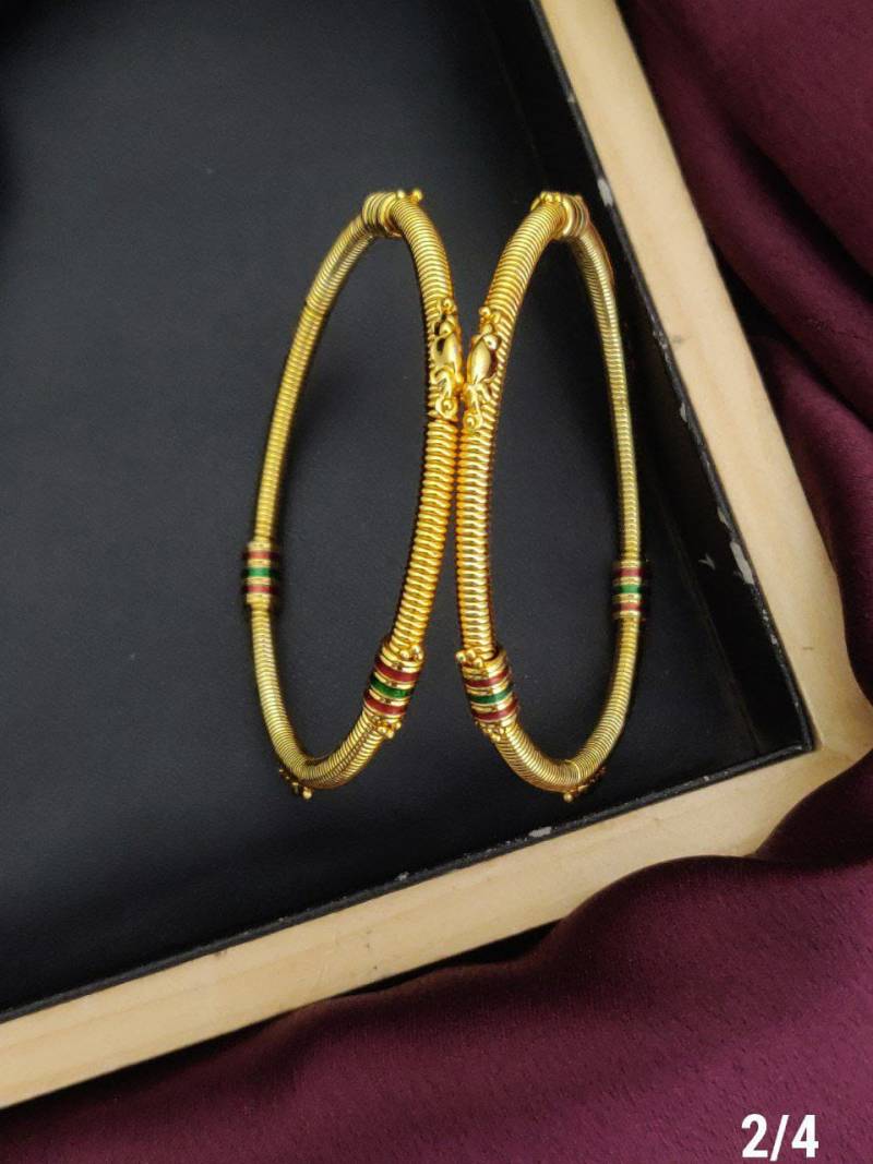 Fancy Golden Bangles Set 5
