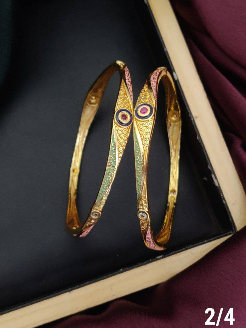 Fancy Golden Bangles Set 5