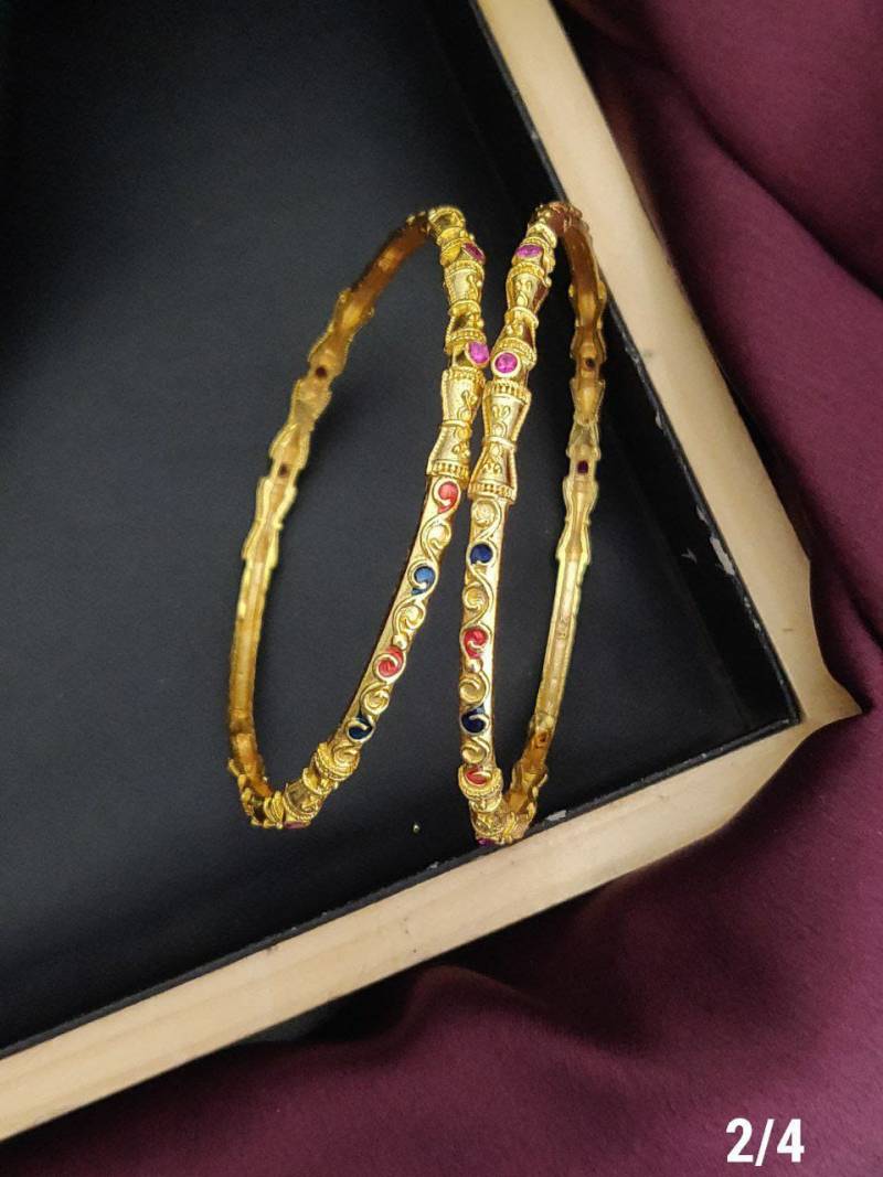Fancy Golden Bangles Set 5