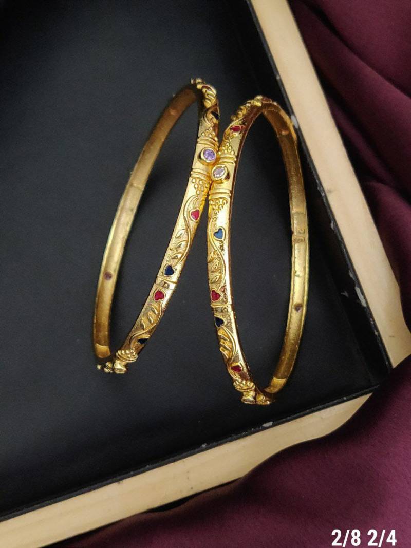 Fancy Golden Bangles Set 5