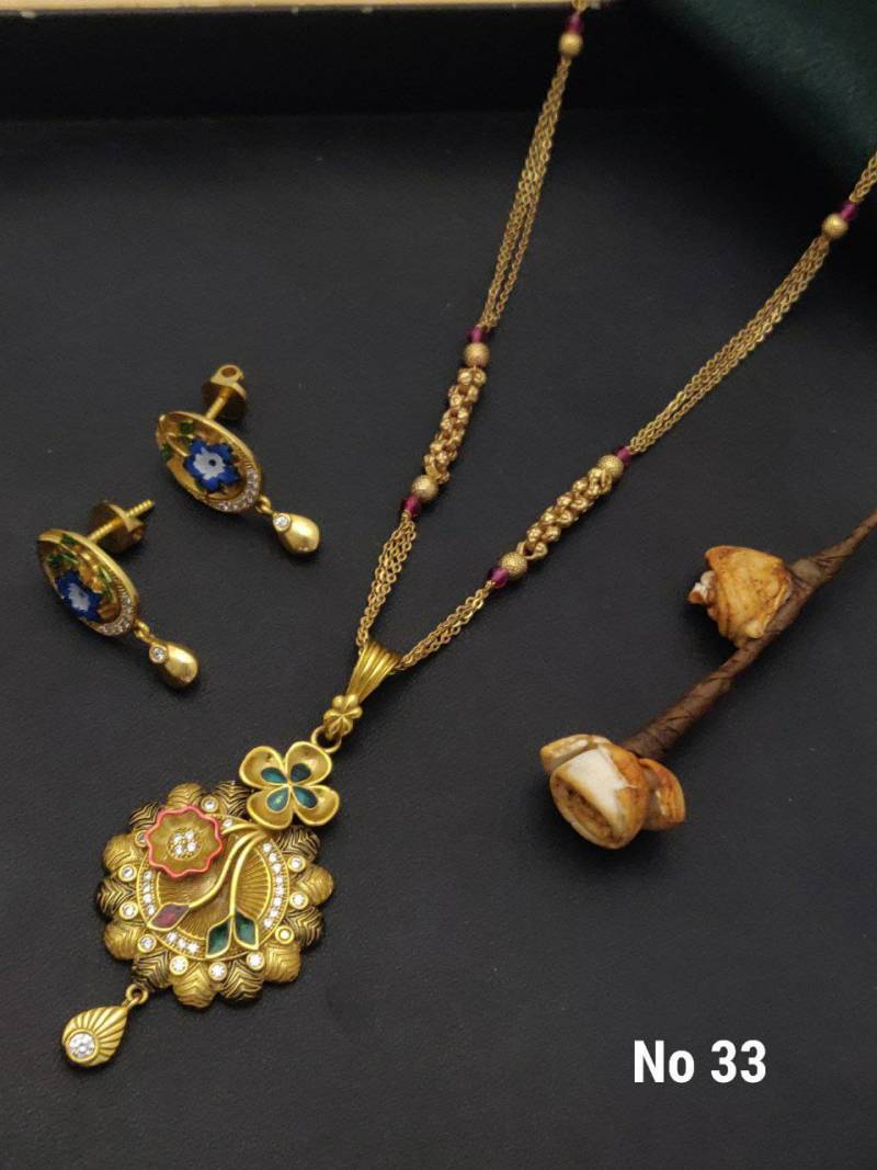 Brass High Gold Pendal Butti 5