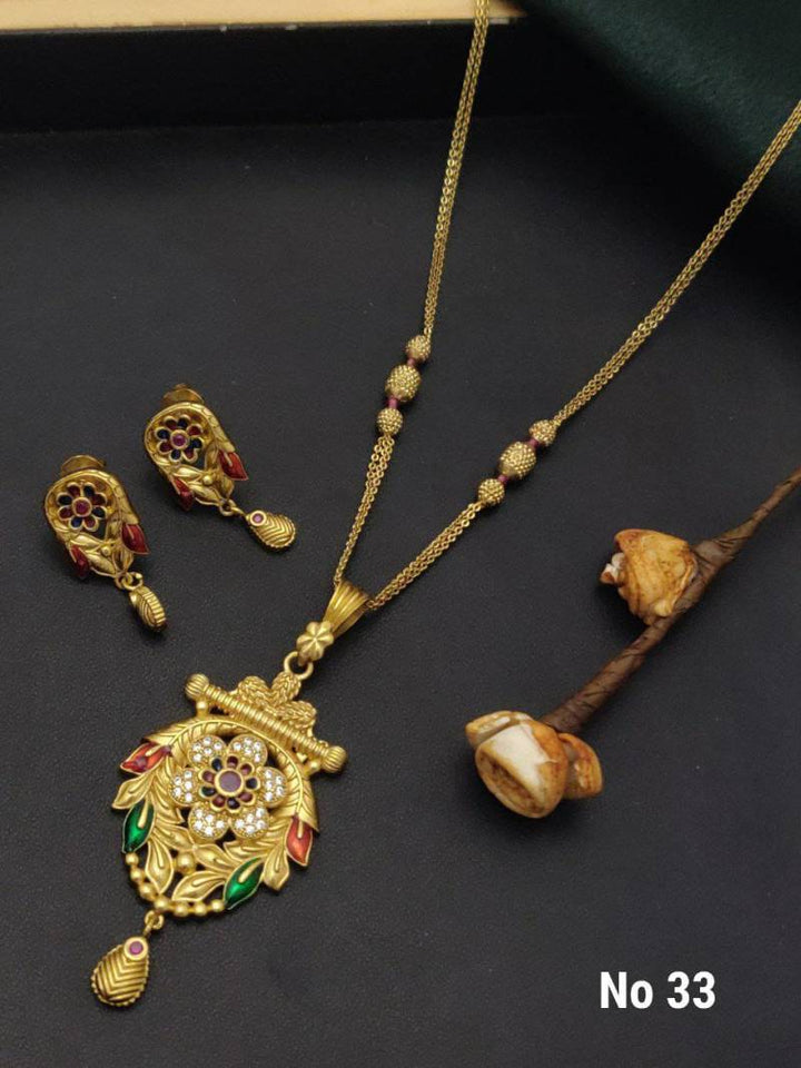Brass High Gold Pendal Butti 5
