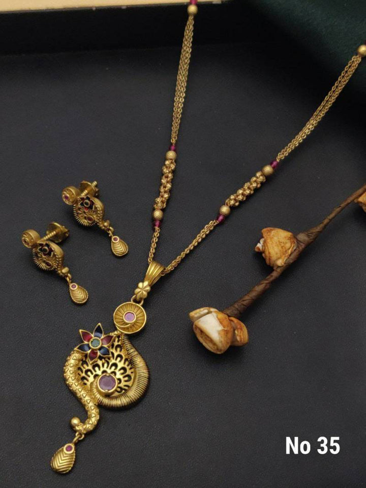 Brass High Gold Pendal Butti 6