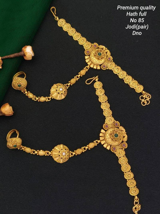 Brass High Gold Hath Panja Set 15