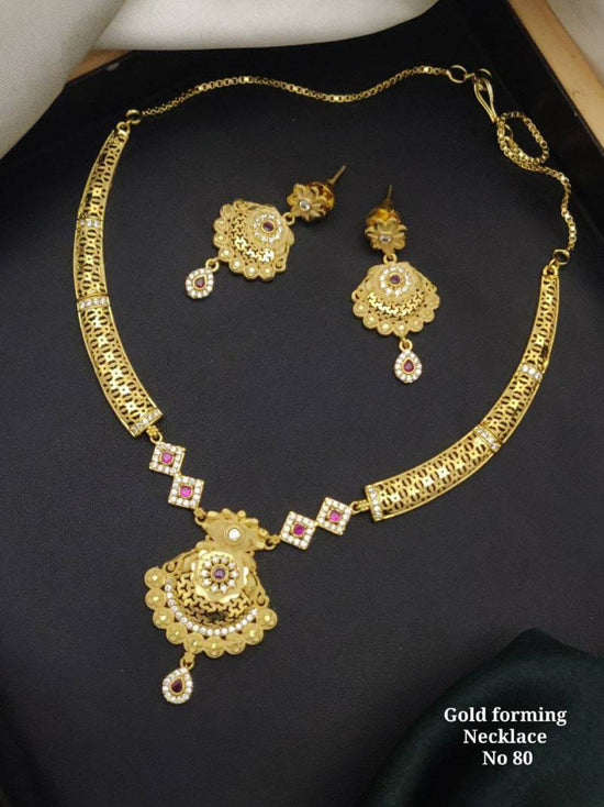 Gold Forming Necklace 2