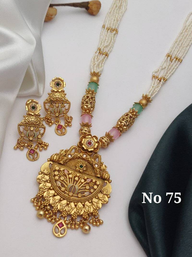Brass High Gold Mala Pendal Set 16