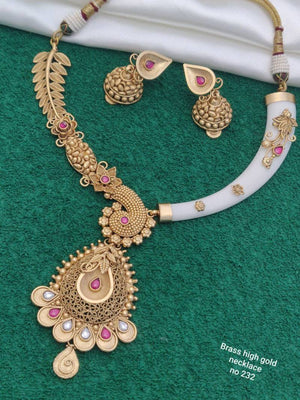 Brass High Gold Necklace 1