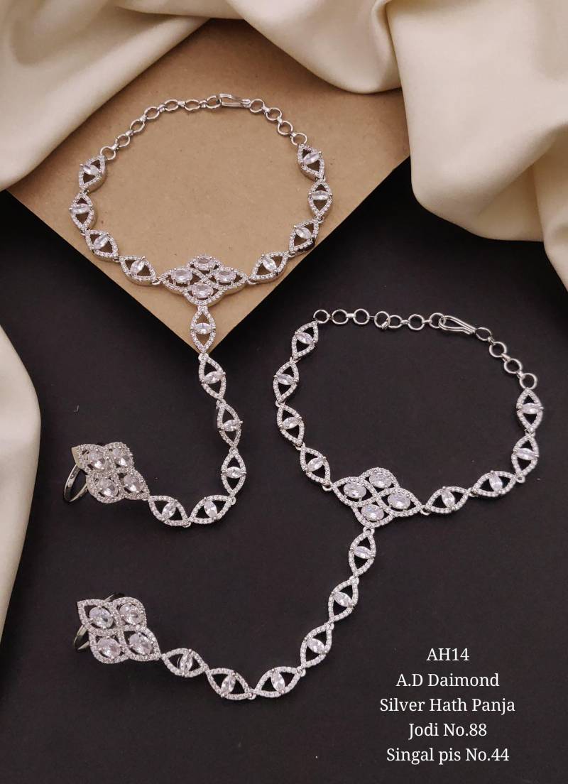 AD Diamond Silver And Rose Gold Hath Panja 2