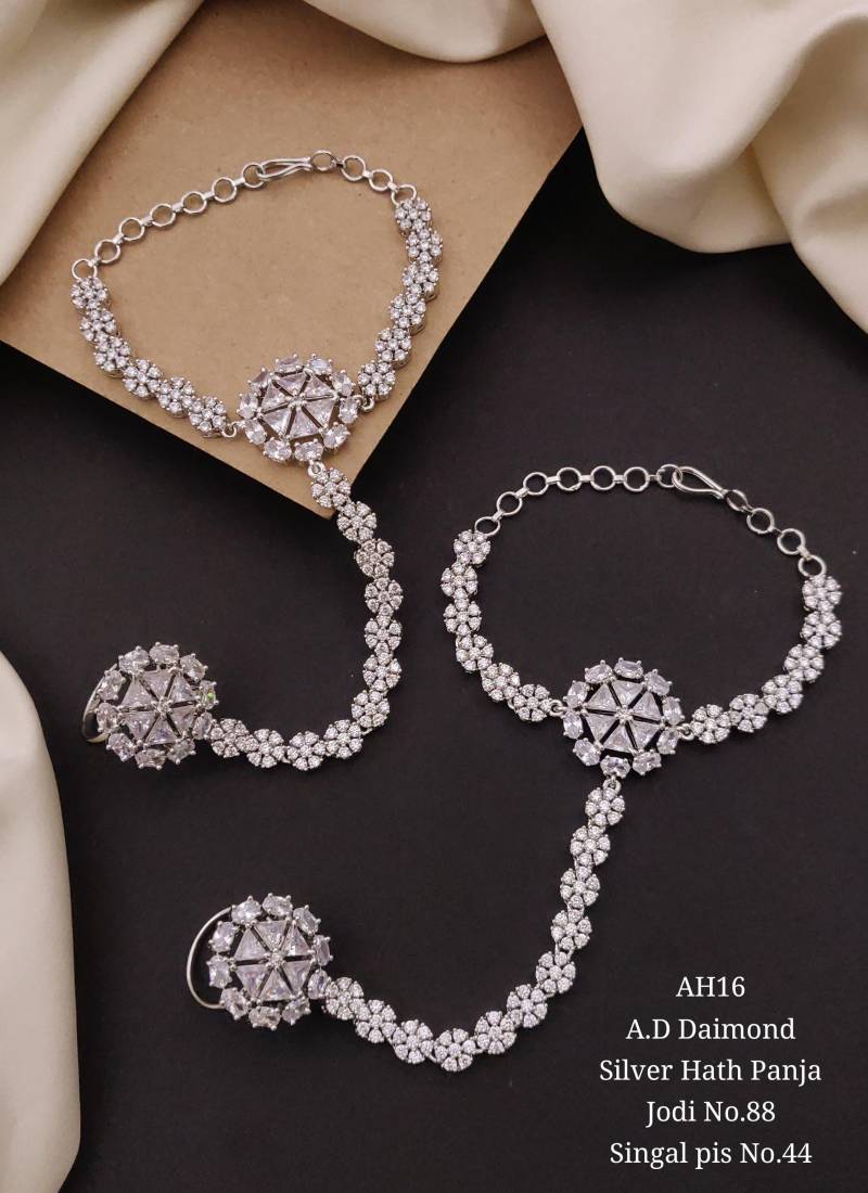 AD Diamond Silver And Rose Gold Hath Panja 2