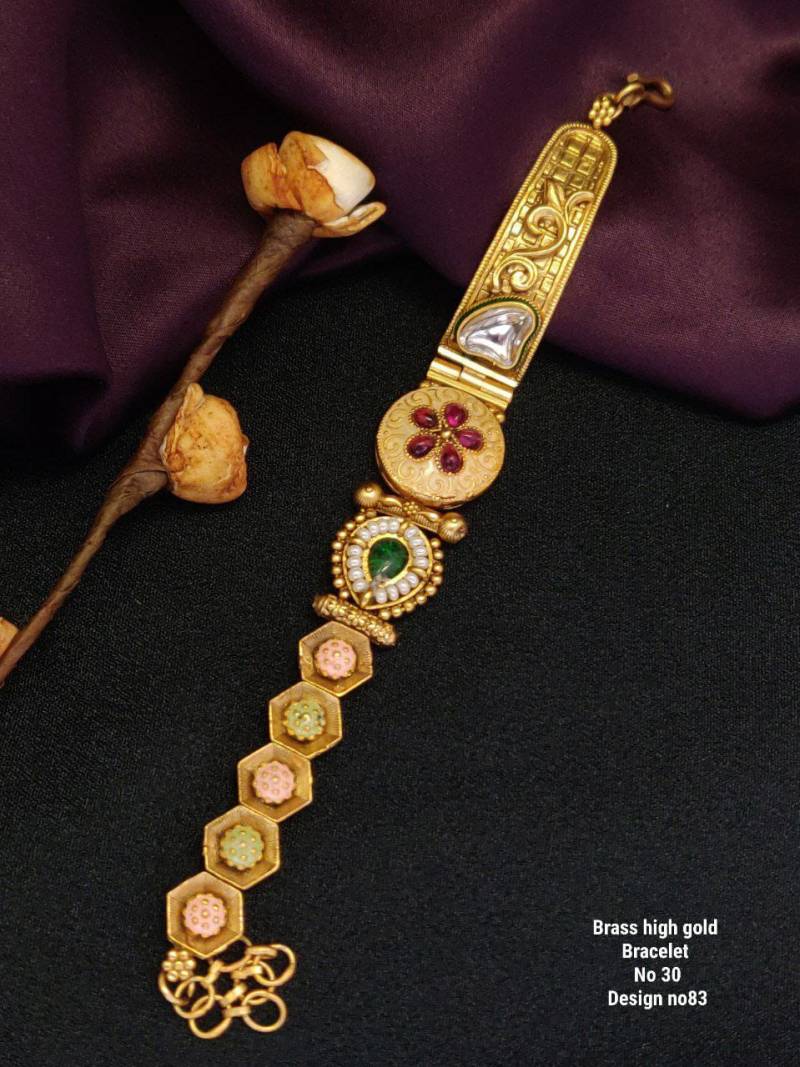 Brass High Gold Bracelet 18