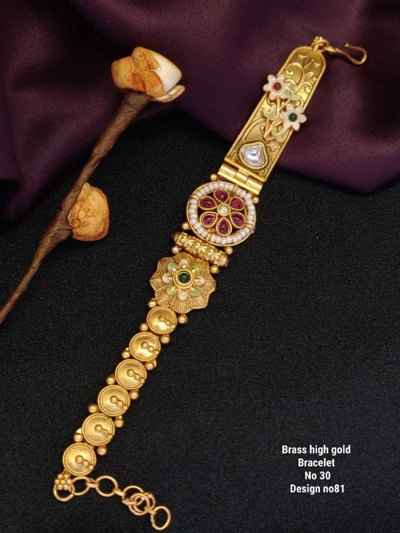 Brass High Gold Bracelet 18