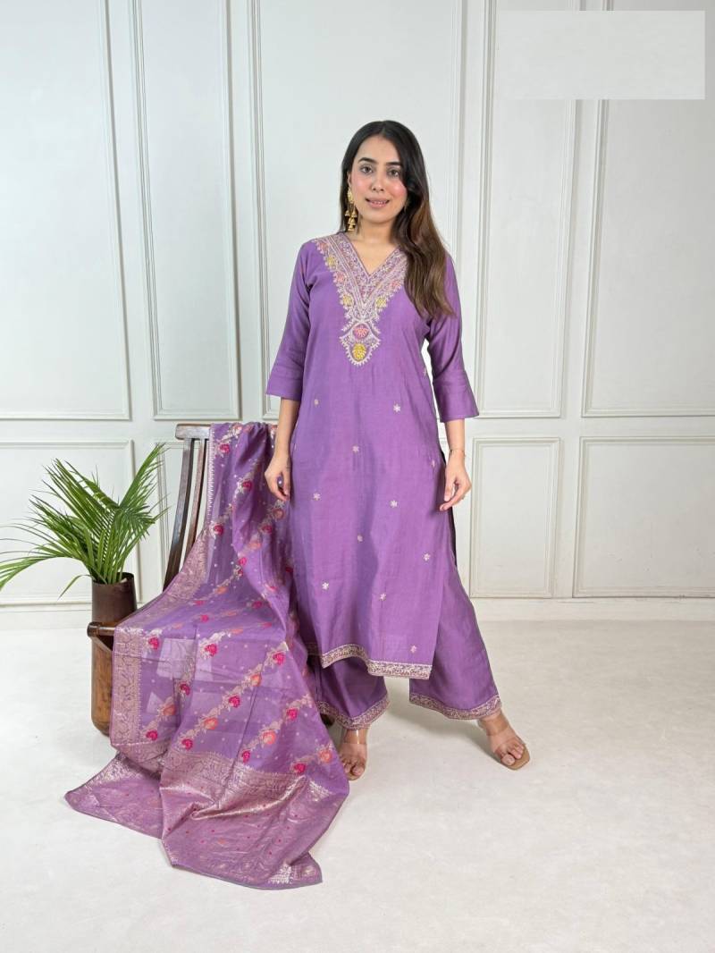 Naisha K 177