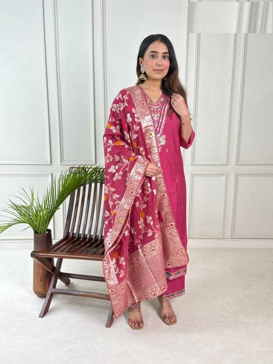 Naisha K 177