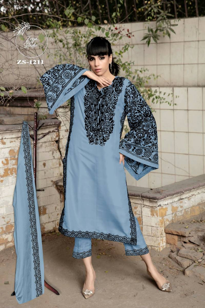 Zoya Studio 1211
