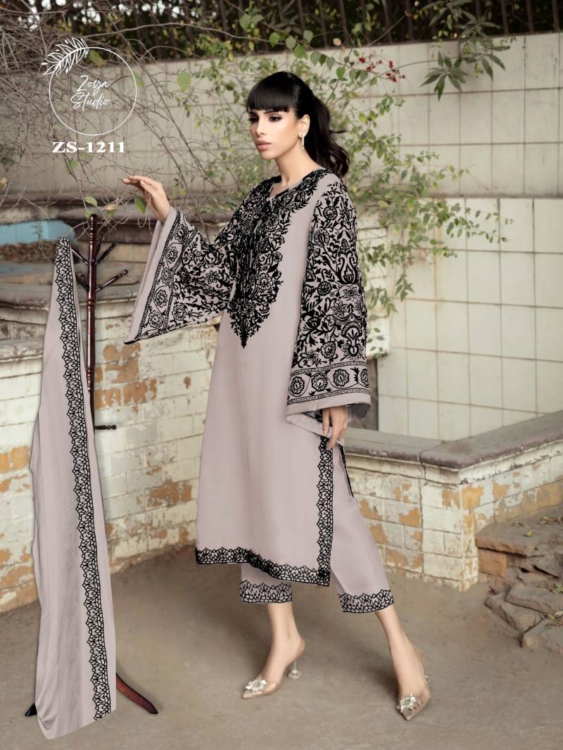Zoya Studio 1211