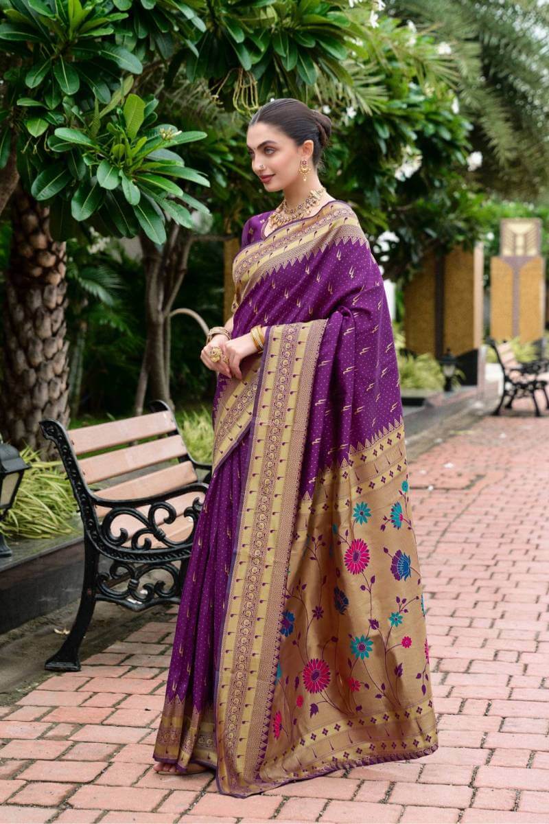 Meera 299