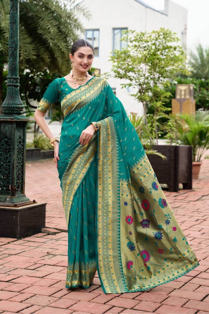 Meera 299