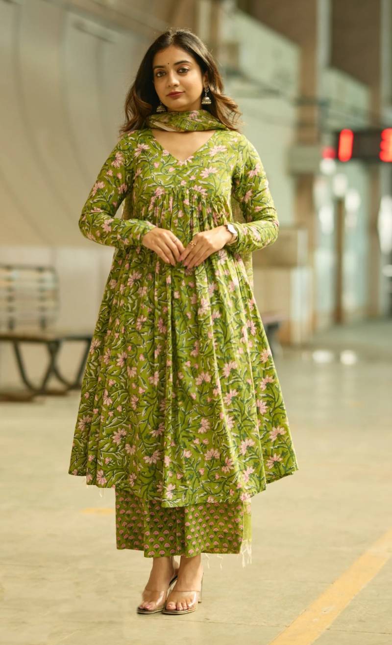 Dhruvi 312