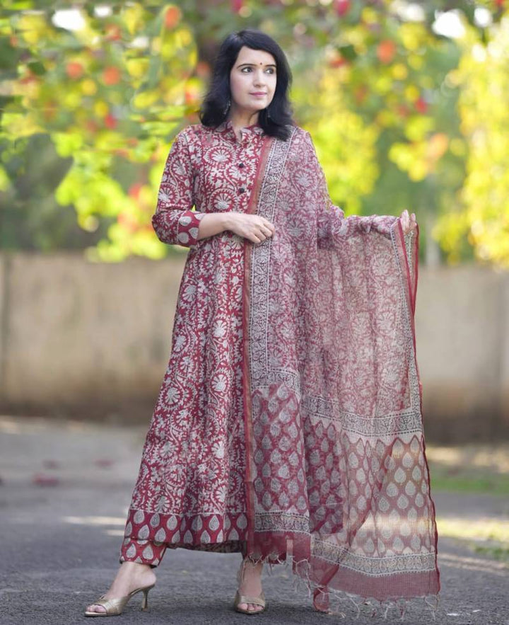 Dhruvi 313