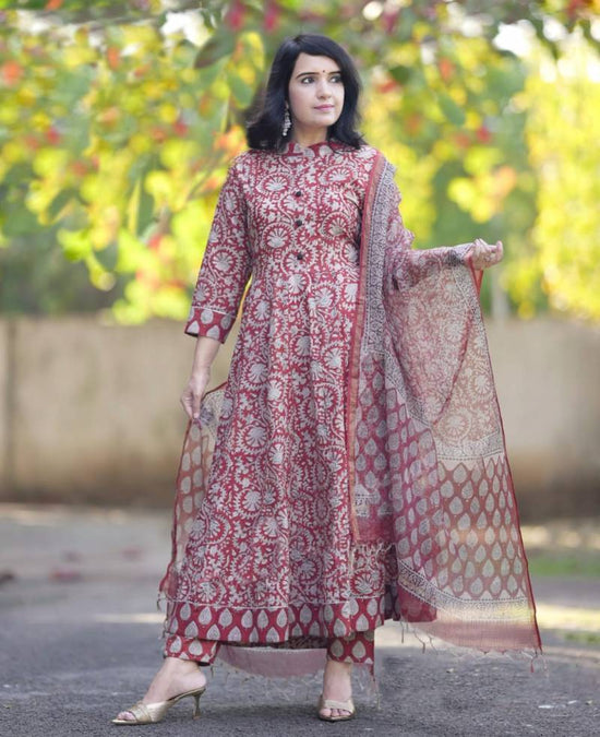 Dhruvi 313
