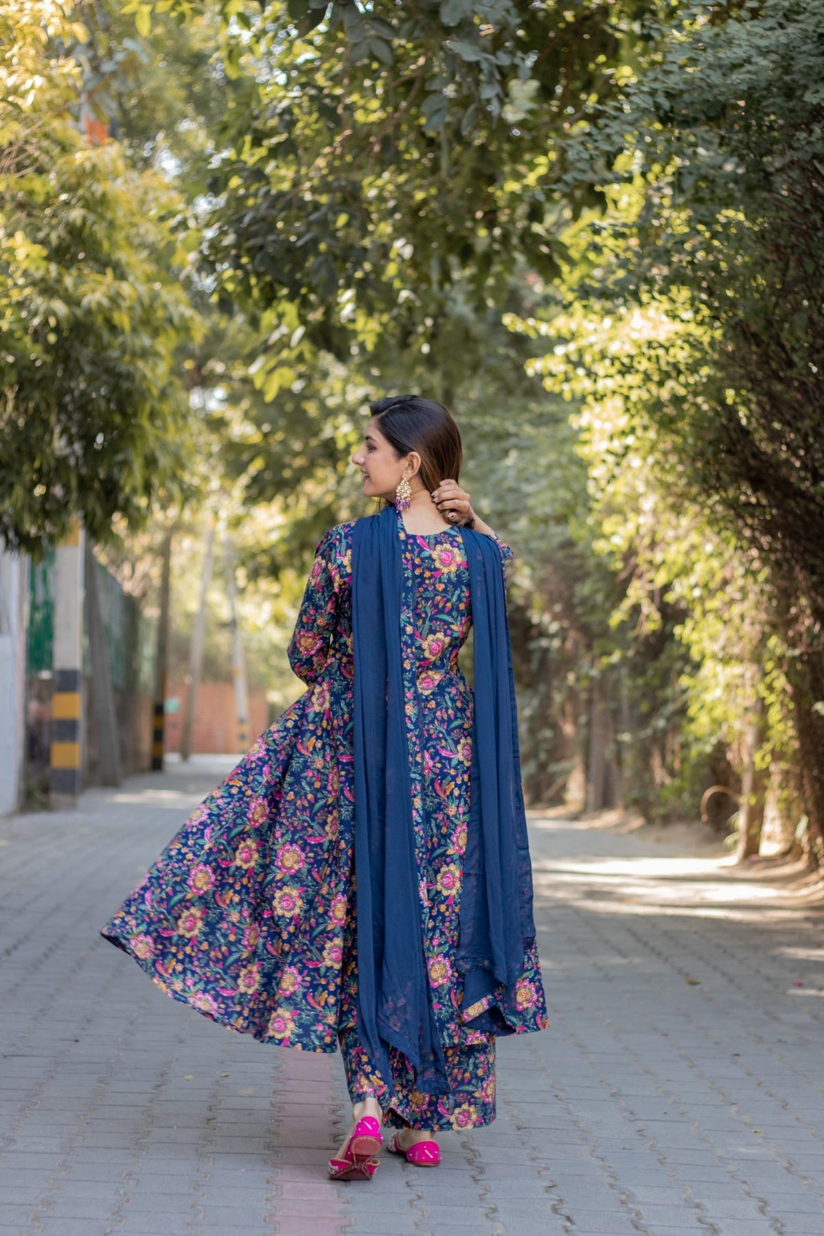 Dhruvi 328