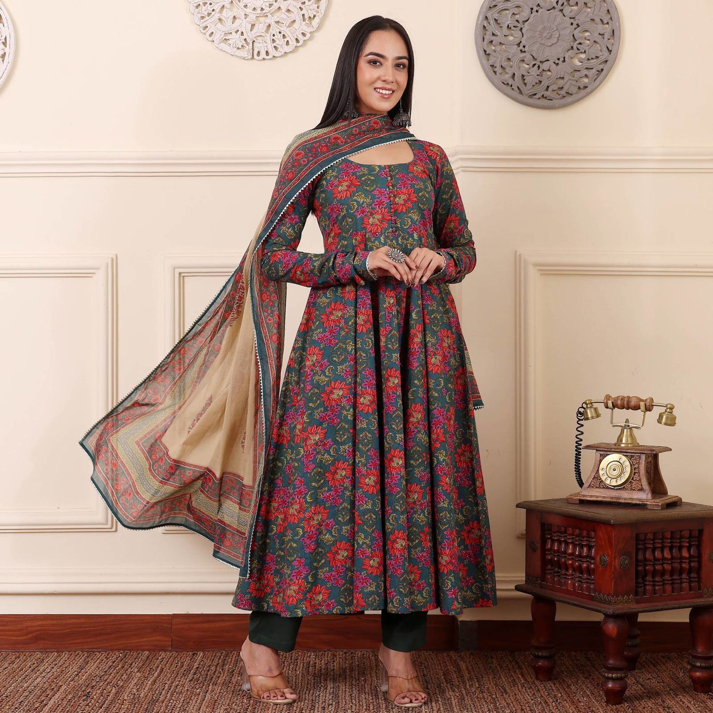 Dhruvi 329