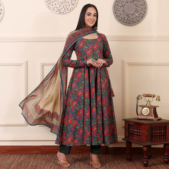 Dhruvi 329