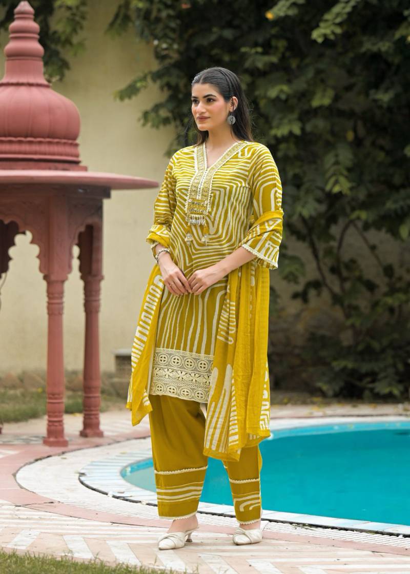 Naisha K 236