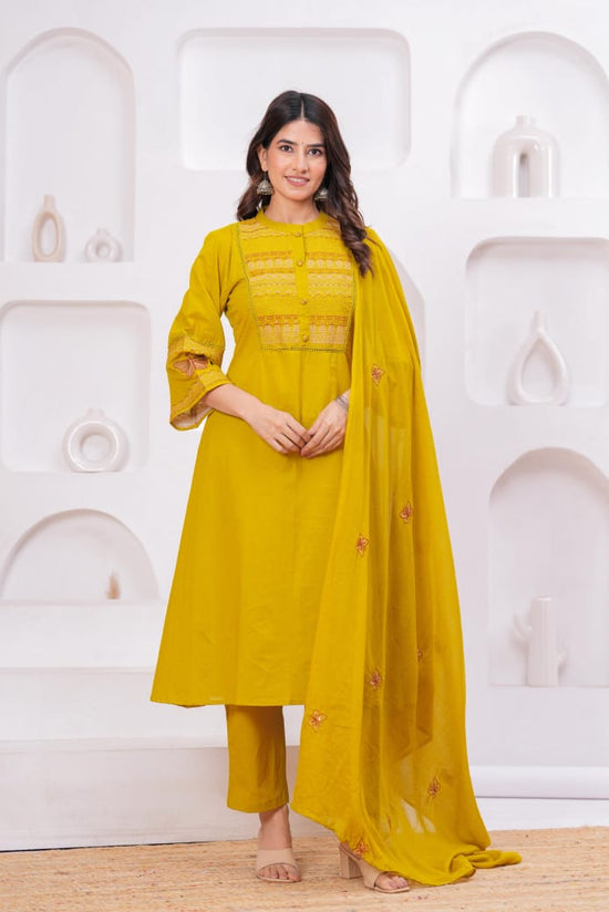 Naisha K 247