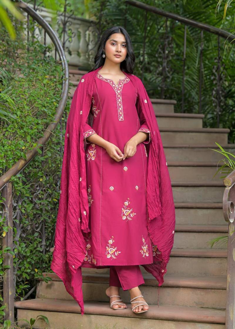 Naisha K 255